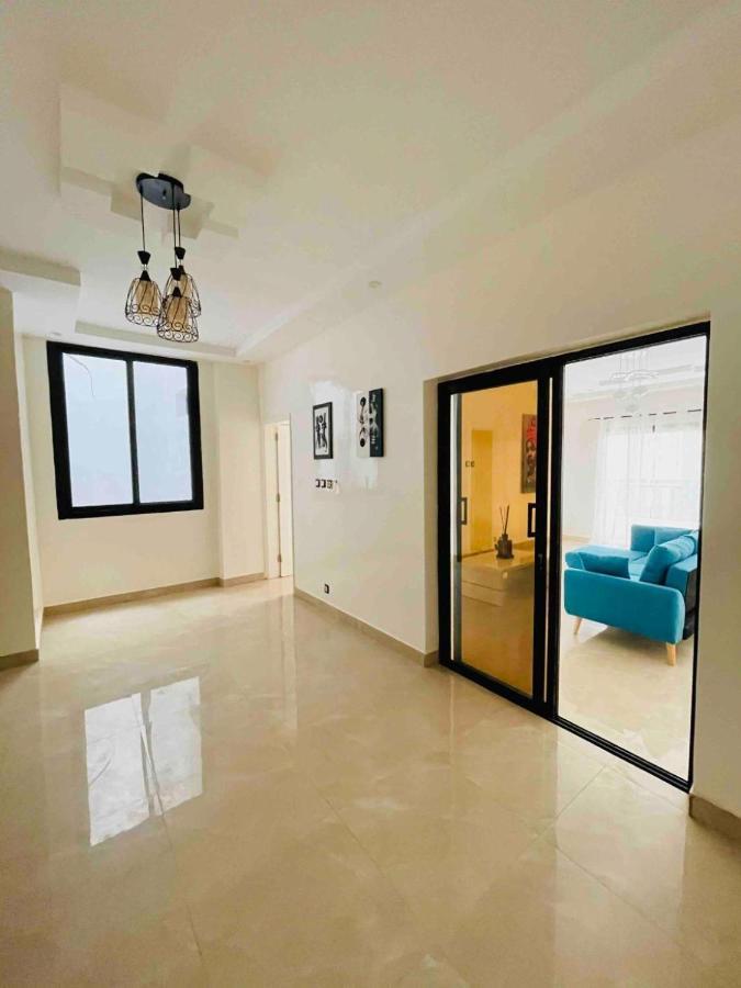 Room In Apartment - Quiet Room In Residence No69 Dakar Ngoại thất bức ảnh